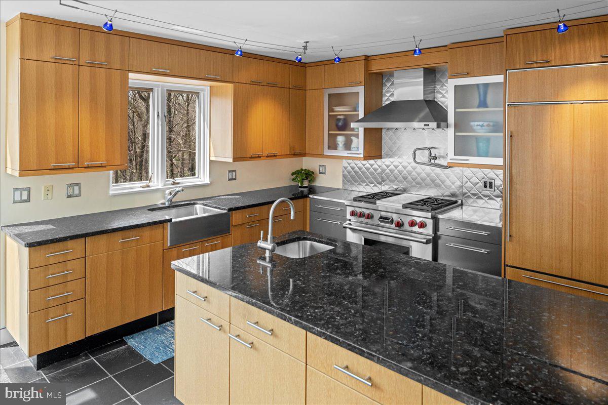 2905 Ash Mill Road Doylestown, PA 18902 - Photo 24 of 57 Kitchen 2