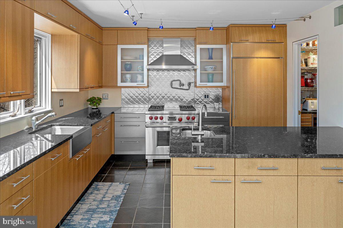 2905 Ash Mill Road Doylestown, PA 18902 - Photo 25 of 57 Kitchen 1