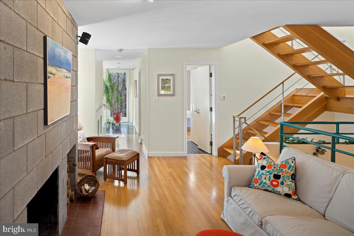 2905 Ash Mill Road Doylestown, PA 18902 - Photo 33 of 57 Second Level Sitting Room