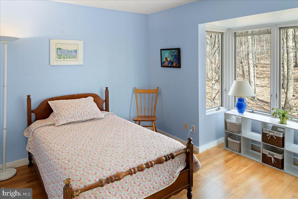 2905 Ash Mill Road Doylestown, PA 18902 - Photo 37 of 57 Second Level Additional Bedroom