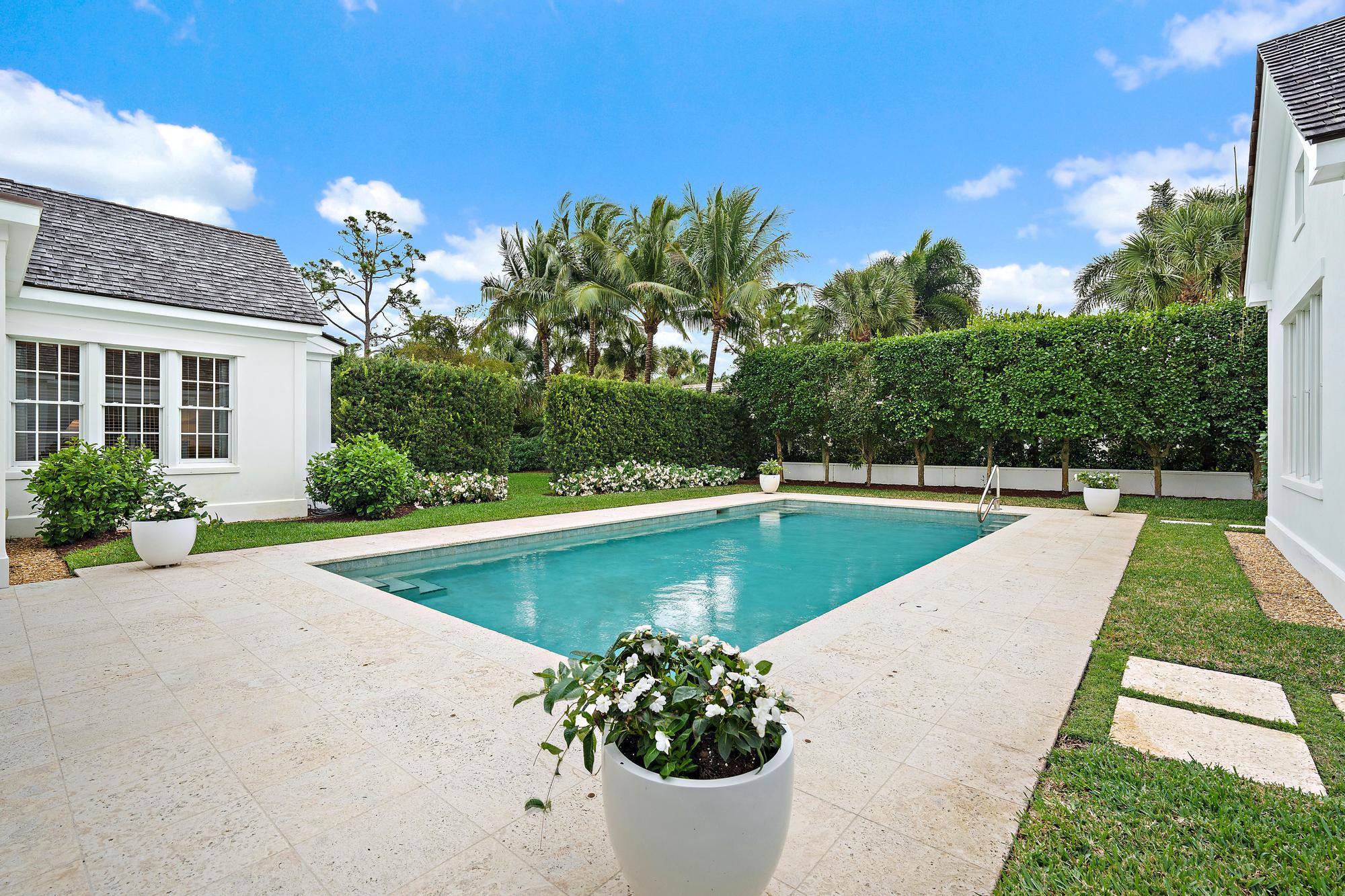 11726 Southeast Laurel Lane Hobe Sound, FL 33455 - Photo 26 of 29 11726 SE Laurel Ln-28