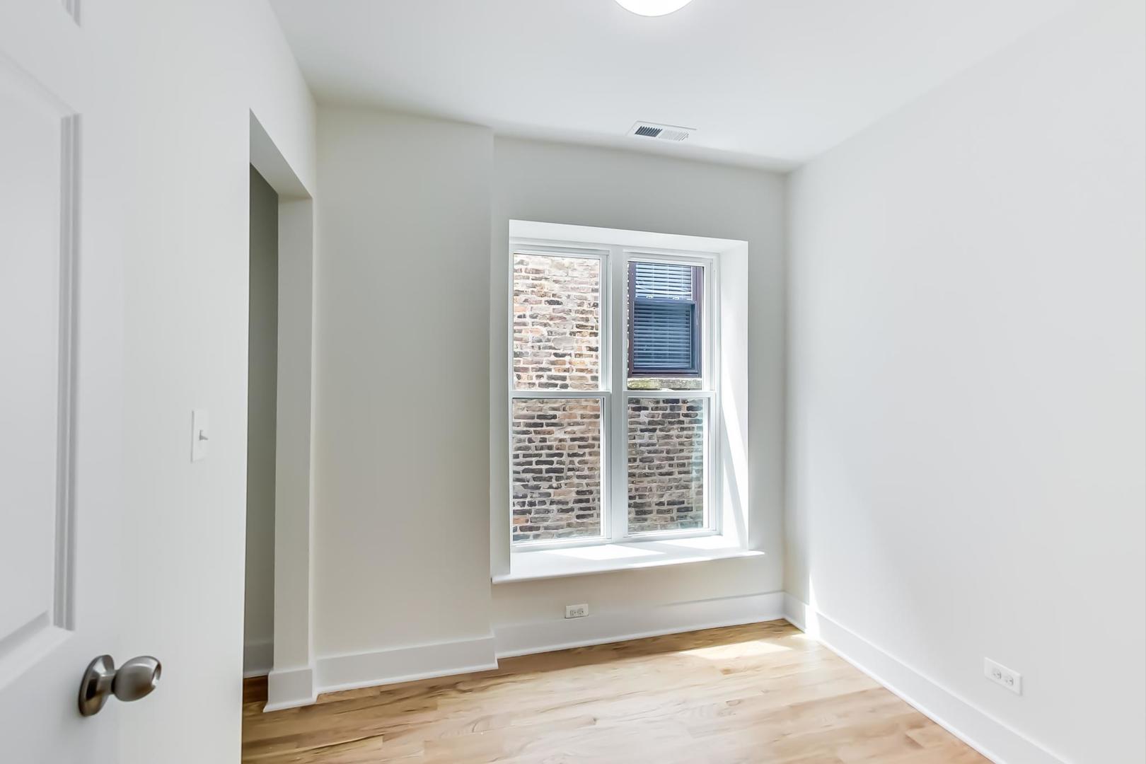 815 South Carpenter Street, Unit 3F Chicago, IL 60607 - Photo 14 of 26