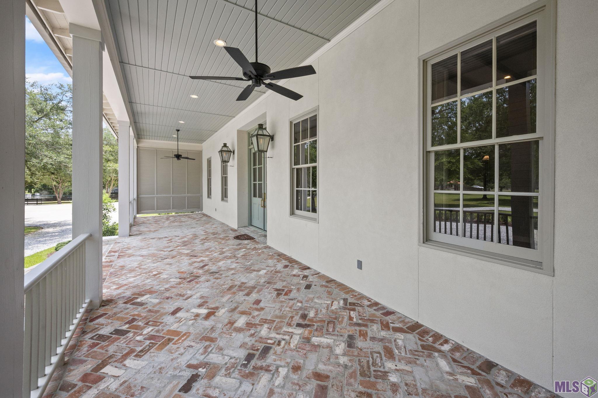 10820 Highland Road Baton Rouge, LA 70810 - Photo 3 of 58