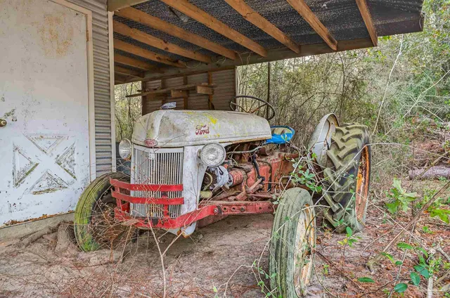 $439,500 | 3181 Highway 97, Molino, FL 32577