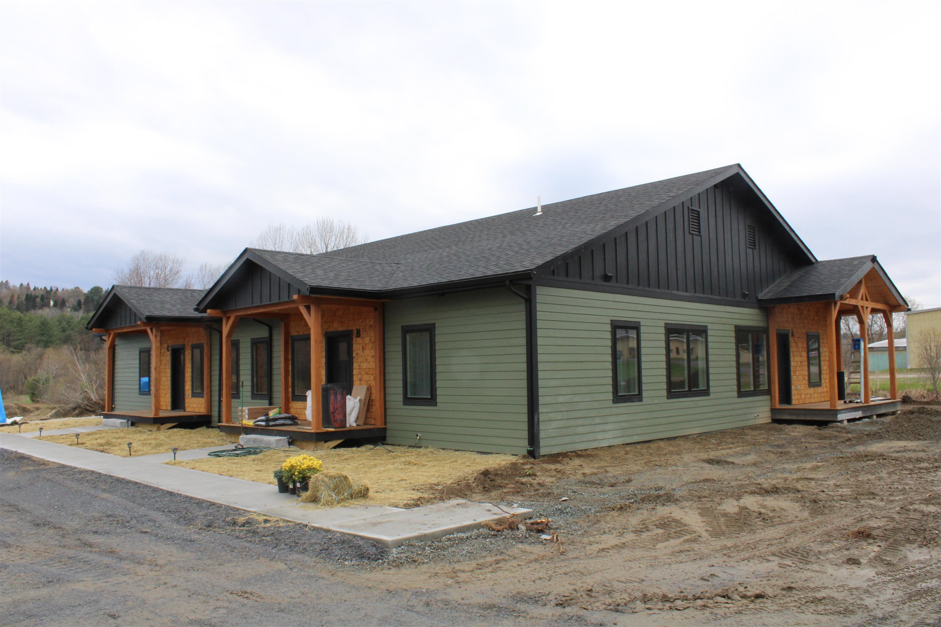 481 Gilman Road Lyndon, VT 05850 - Photo 3 of 7