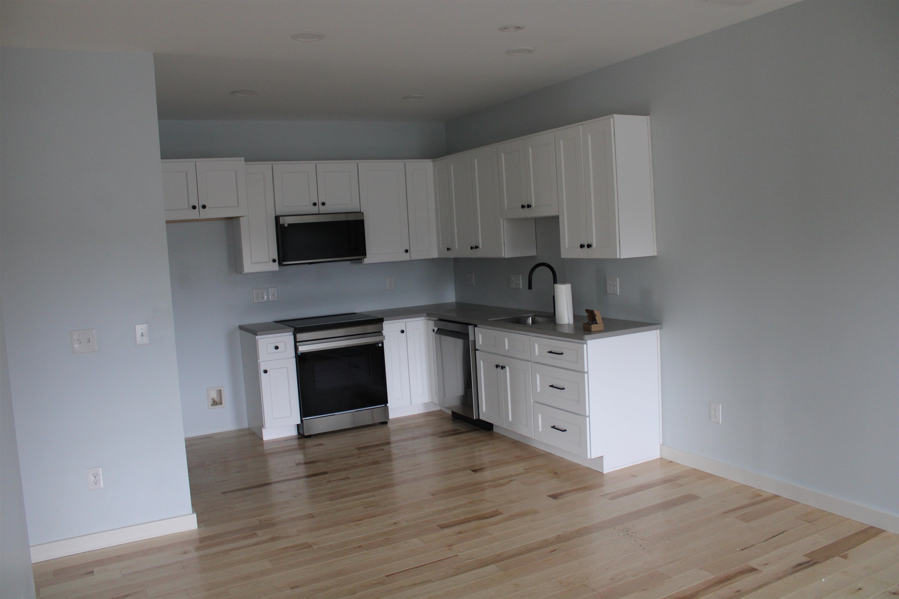 481 Gilman Road Lyndon, VT 05850 - Photo 4 of 7