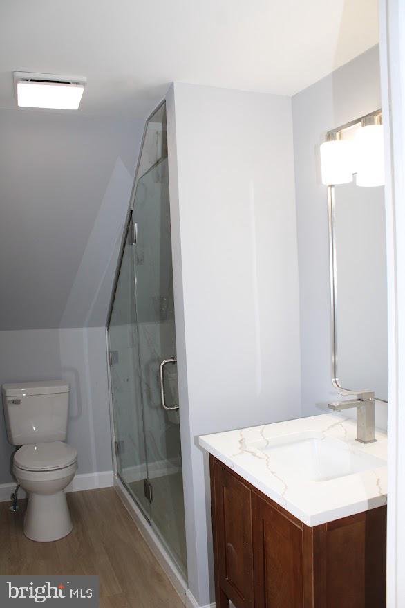 28 Ridgley Street Mount Holly, NJ 08060 - Photo 19 of 26 2nd Floor Bath