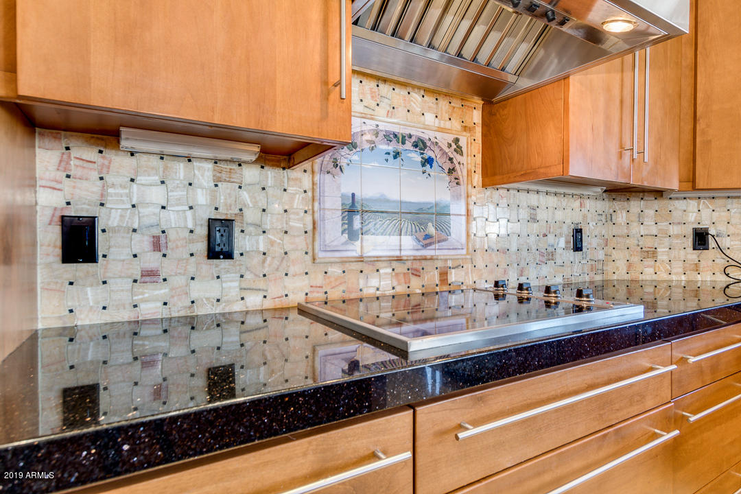 2036 East Clipper Lane Gilbert, AZ 85234 - Photo 14 of 24 Counter top