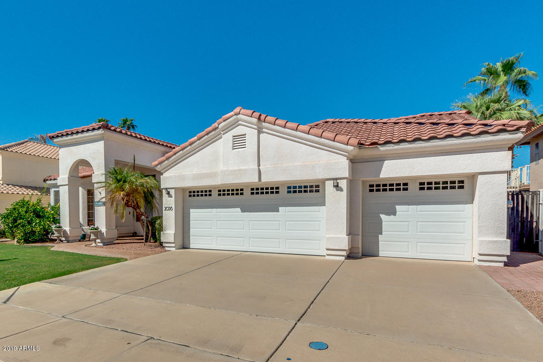 2036 East Clipper Lane Gilbert, AZ 85234 - Photo 3 of 24 Clipper Lane.
