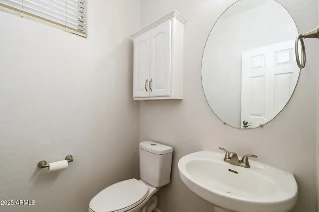 $2,500 | 1949 West Olive Way, Chandler, AZ 85248