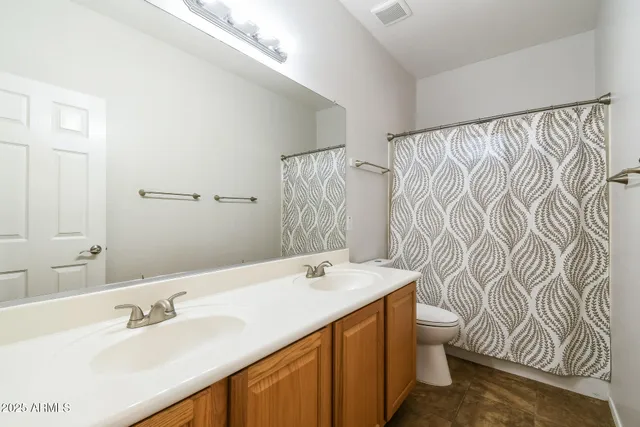 $2,500 | 1949 West Olive Way, Chandler, AZ 85248