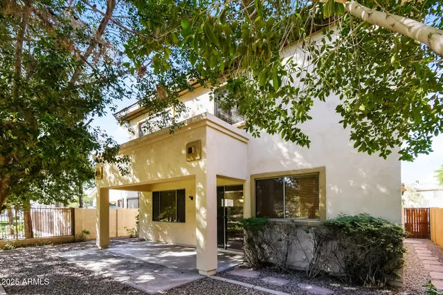 $2,500 | 1949 West Olive Way, Chandler, AZ 85248