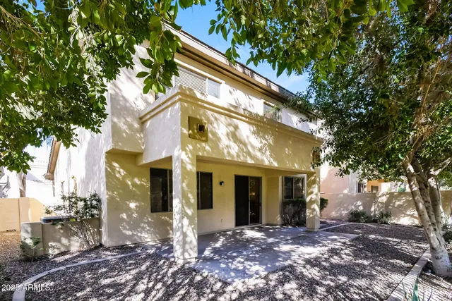 $2,500 | 1949 West Olive Way, Chandler, AZ 85248