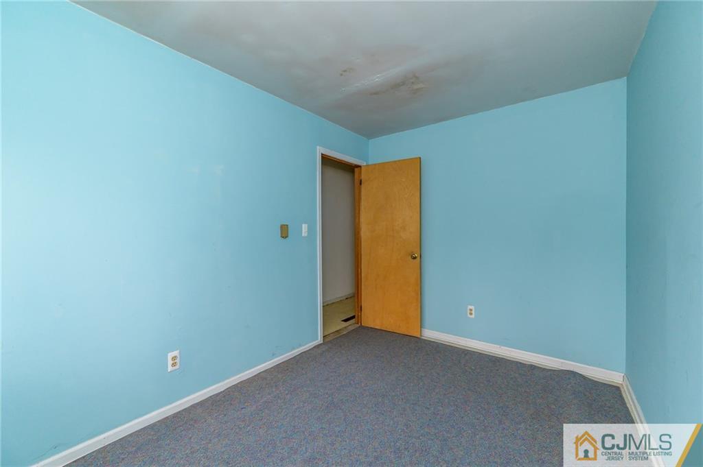 185 Carter Road Princeton, NJ 08540 - Photo 16 of 21 a view of an empty room