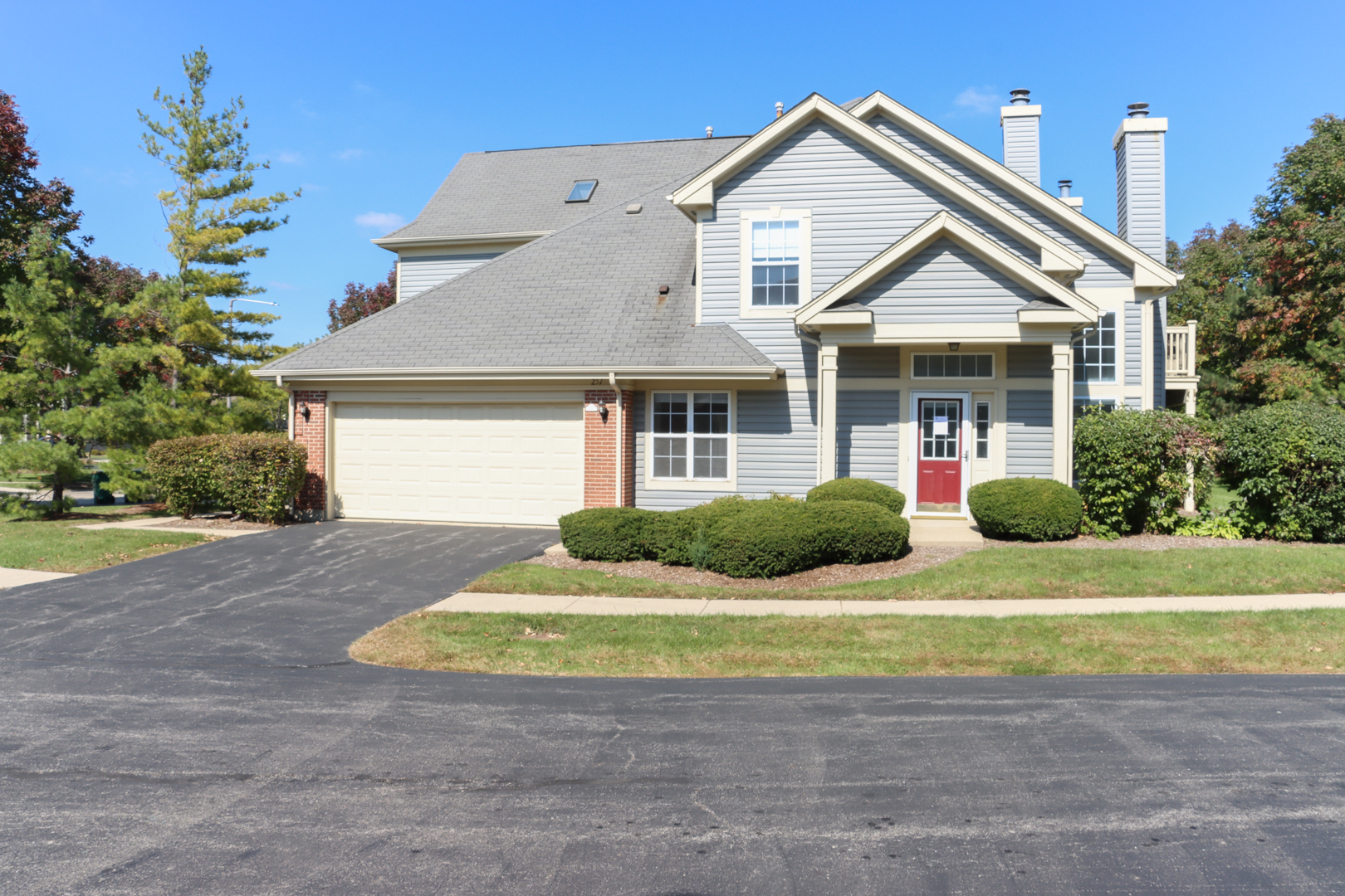 251 Manor Drive, Unit 86A, Buffalo Grove, IL 60089 Compass