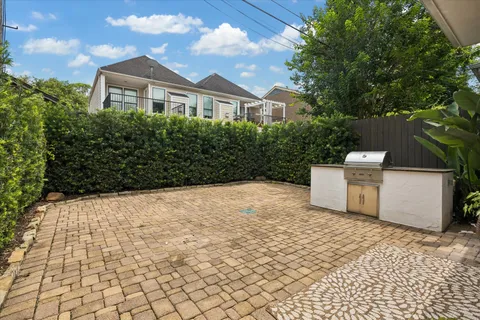 $649,000 | 4517 Rose Street, Houston, TX 77007