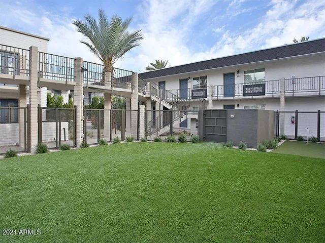 $965 | 3101 North 32nd Street, Unit ST, Phoenix, AZ 85018