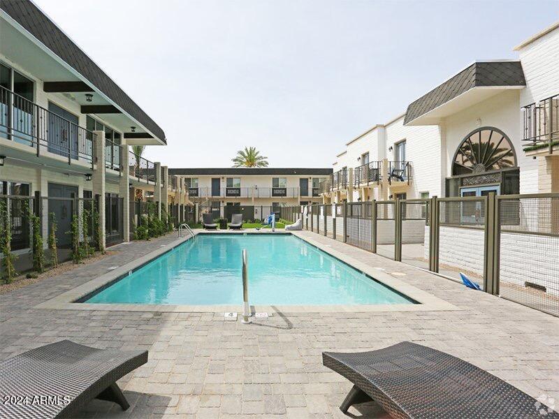 3101 North 32nd Street, Unit ST Phoenix, AZ 85018 - Photo 9 of 15 Pool