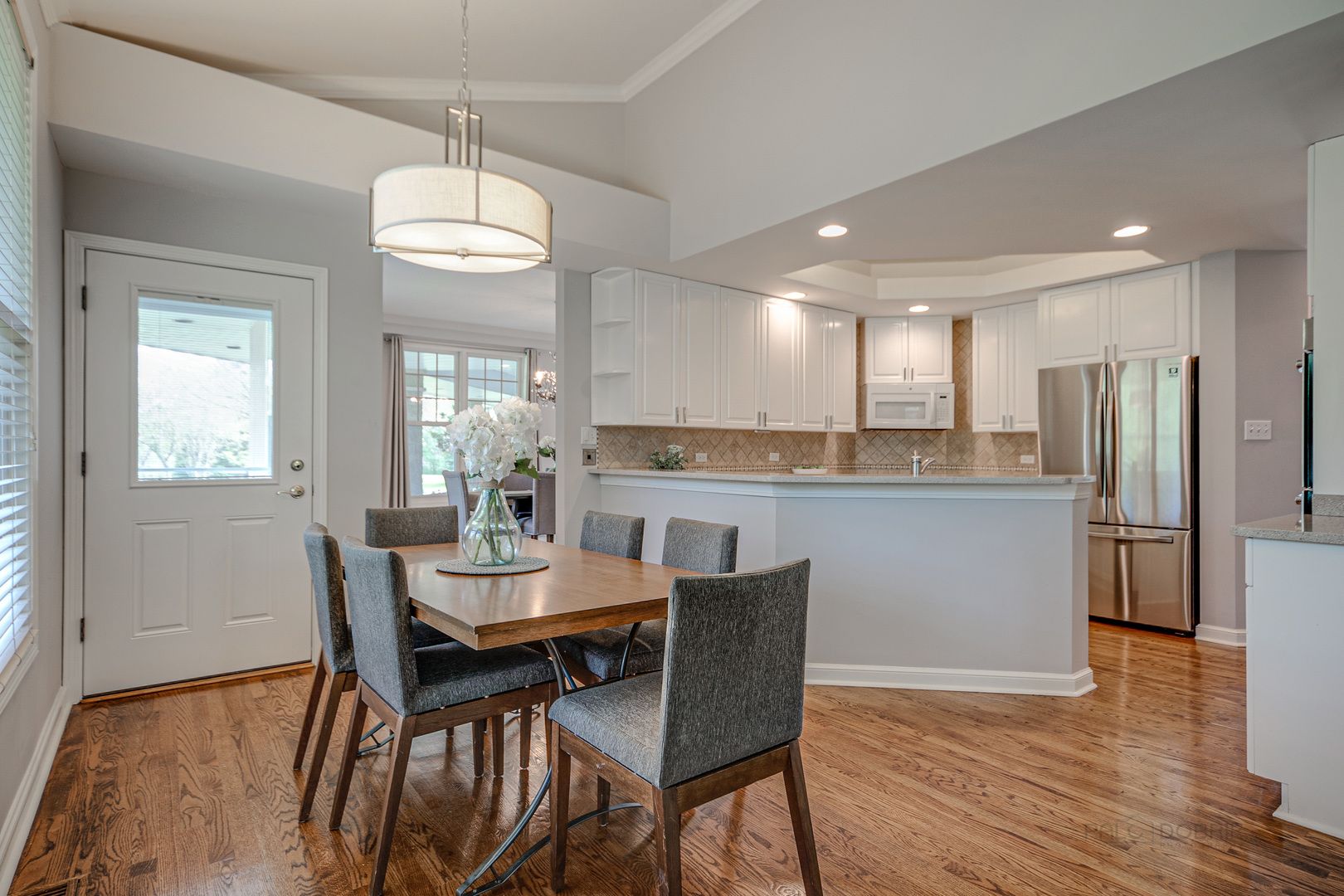 31665 Hanlon Road Libertyville, IL 60048 - Photo 14 of 47