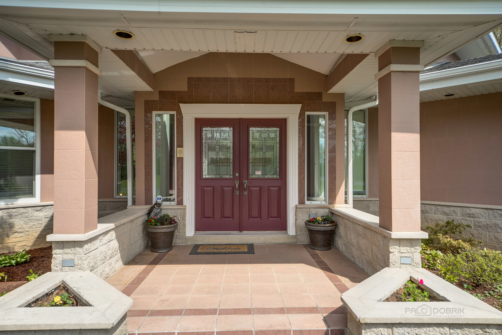 31665 Hanlon Road Libertyville, IL 60048 - Photo 3 of 47