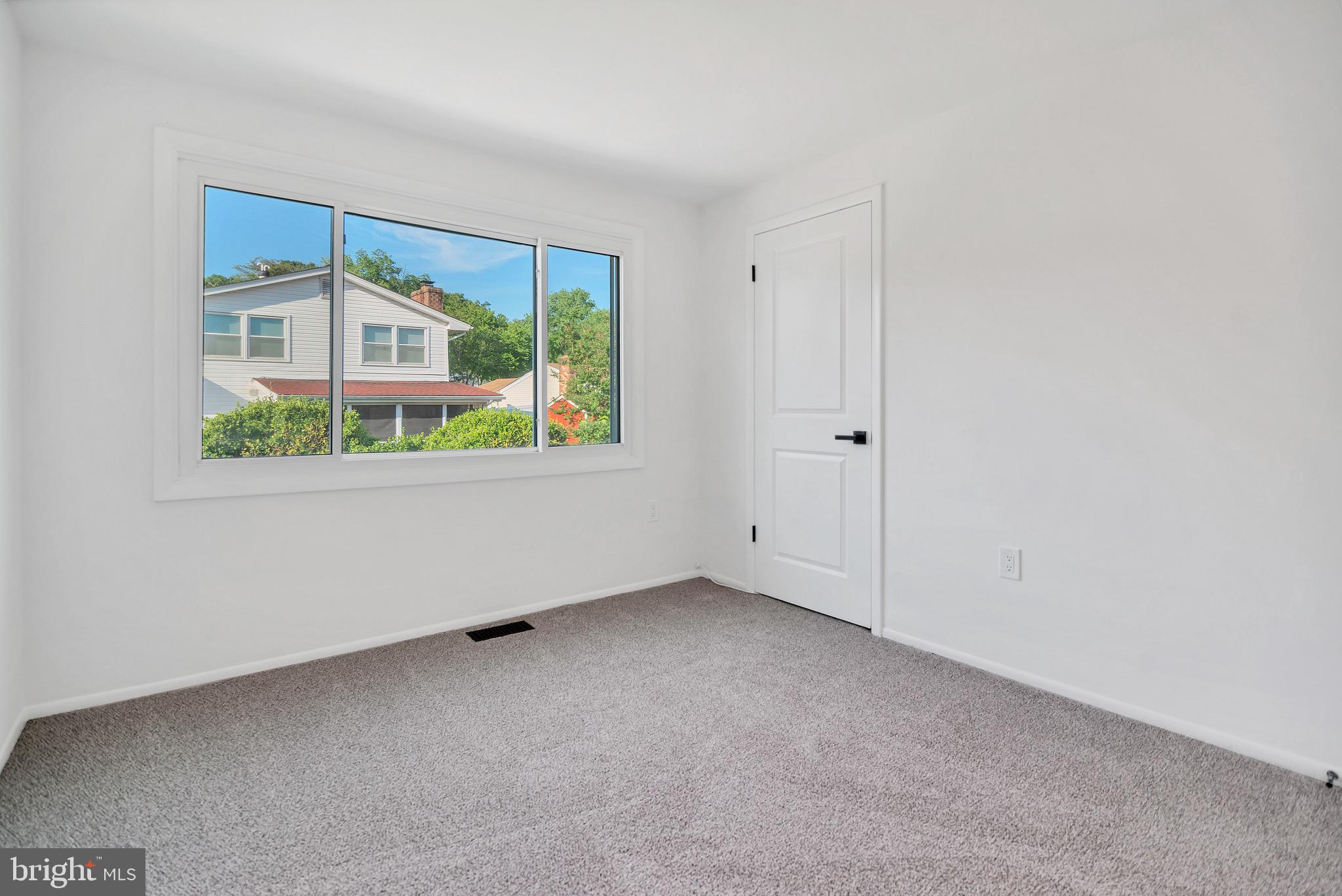 2418 Pinefield Road Waldorf, MD 20601 - Photo 21 of 37