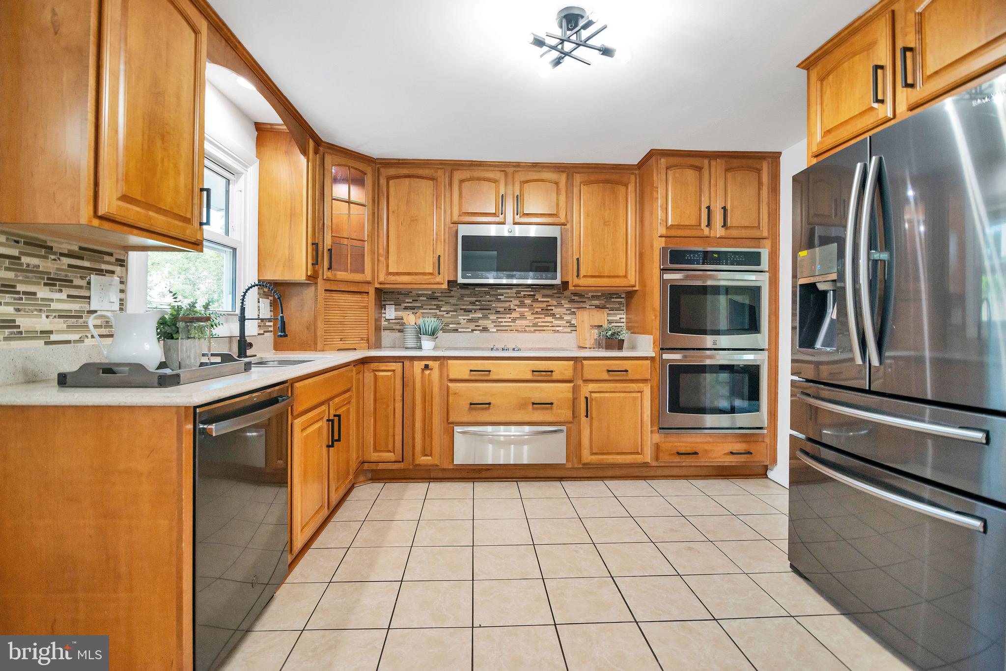 2418 Pinefield Road Waldorf, MD 20601 - Photo 9 of 37