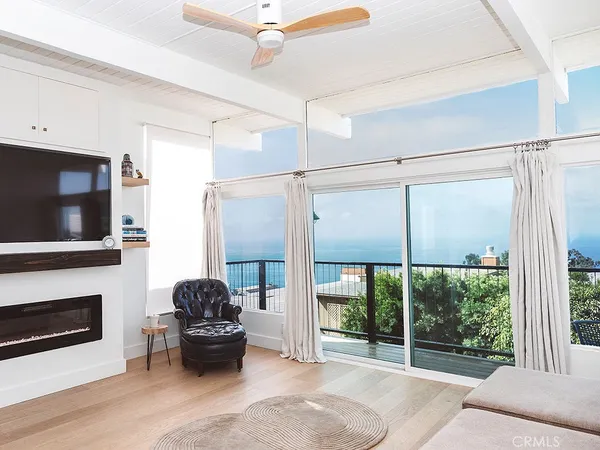 $8,900 | 989 La Mirada Street, Laguna Beach, CA 92651