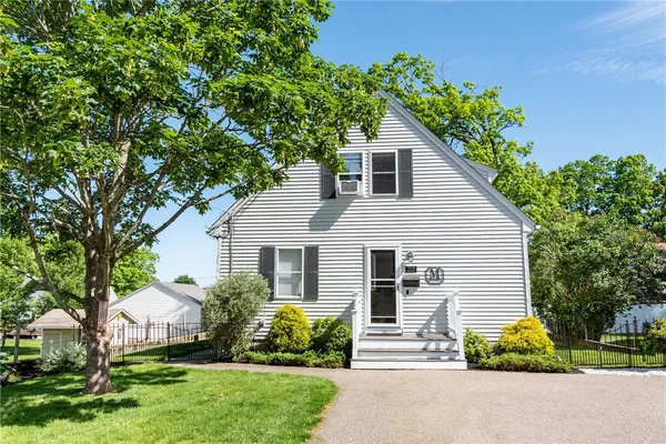 $399,900 | 207 Phillips Street, Woonsocket, RI 02895