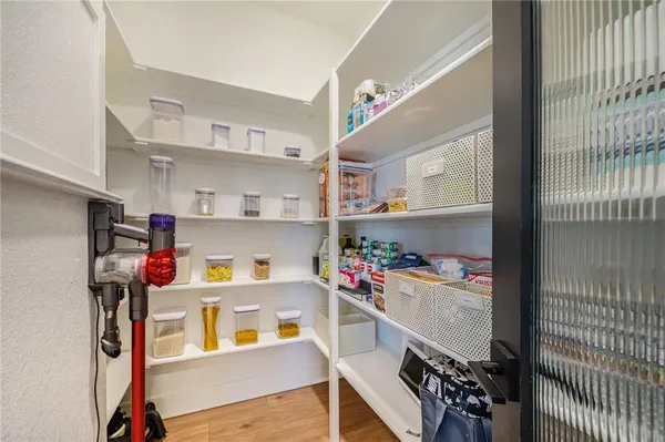 $659,900 | 3133 Southwest Summit View Trail, Lee's Summit, MO 64082