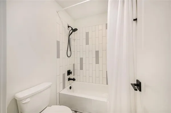 $659,900 | 3133 Southwest Summit View Trail, Lee's Summit, MO 64082