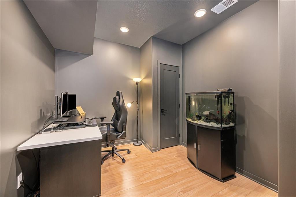 3133 Southwest Summit View Trail Lee's Summit, MO 64082 - Photo 34 of 40