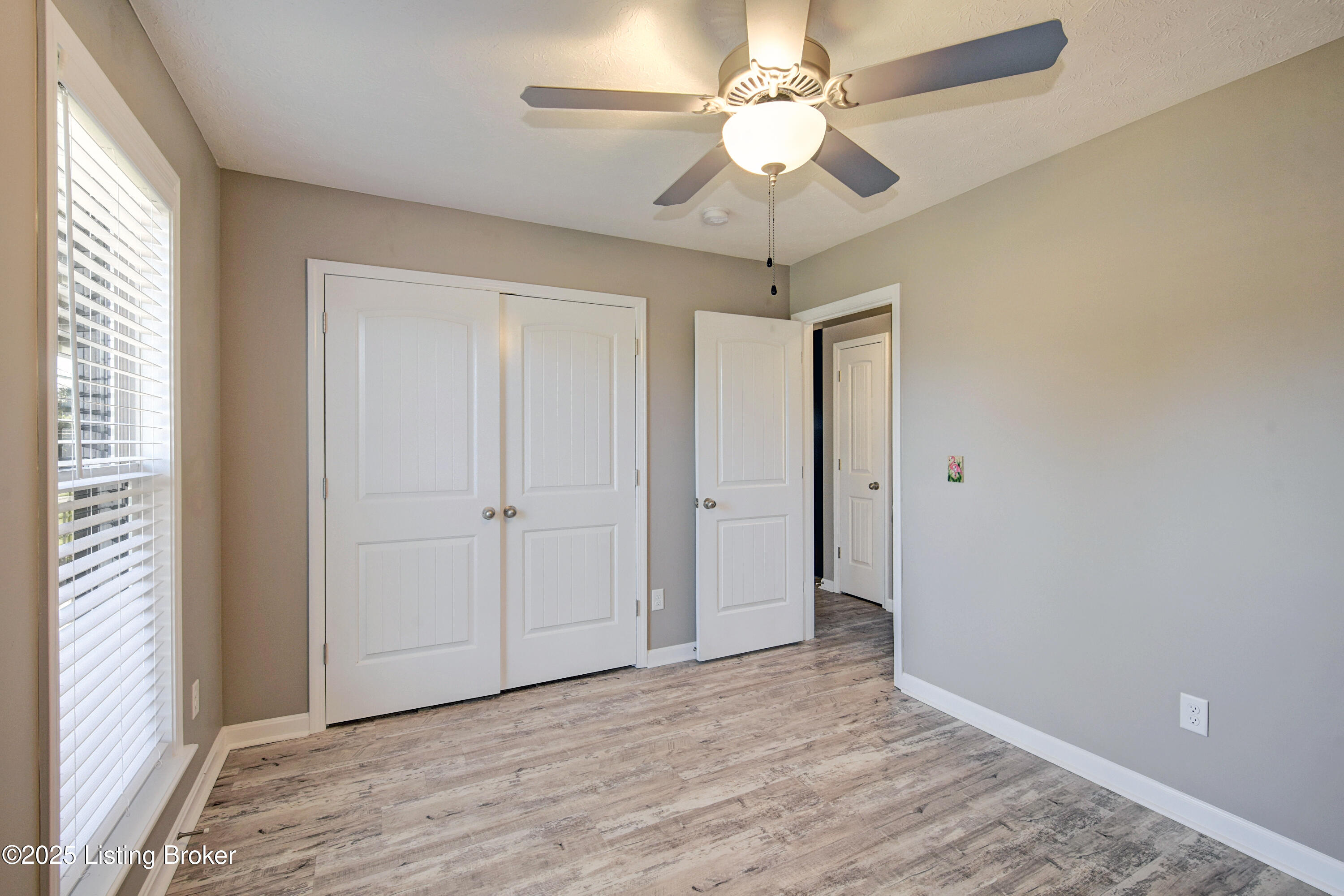 7118 West Orell Road Louisville, KY 40272 - Photo 11 of 34 _DSC3151_3_4