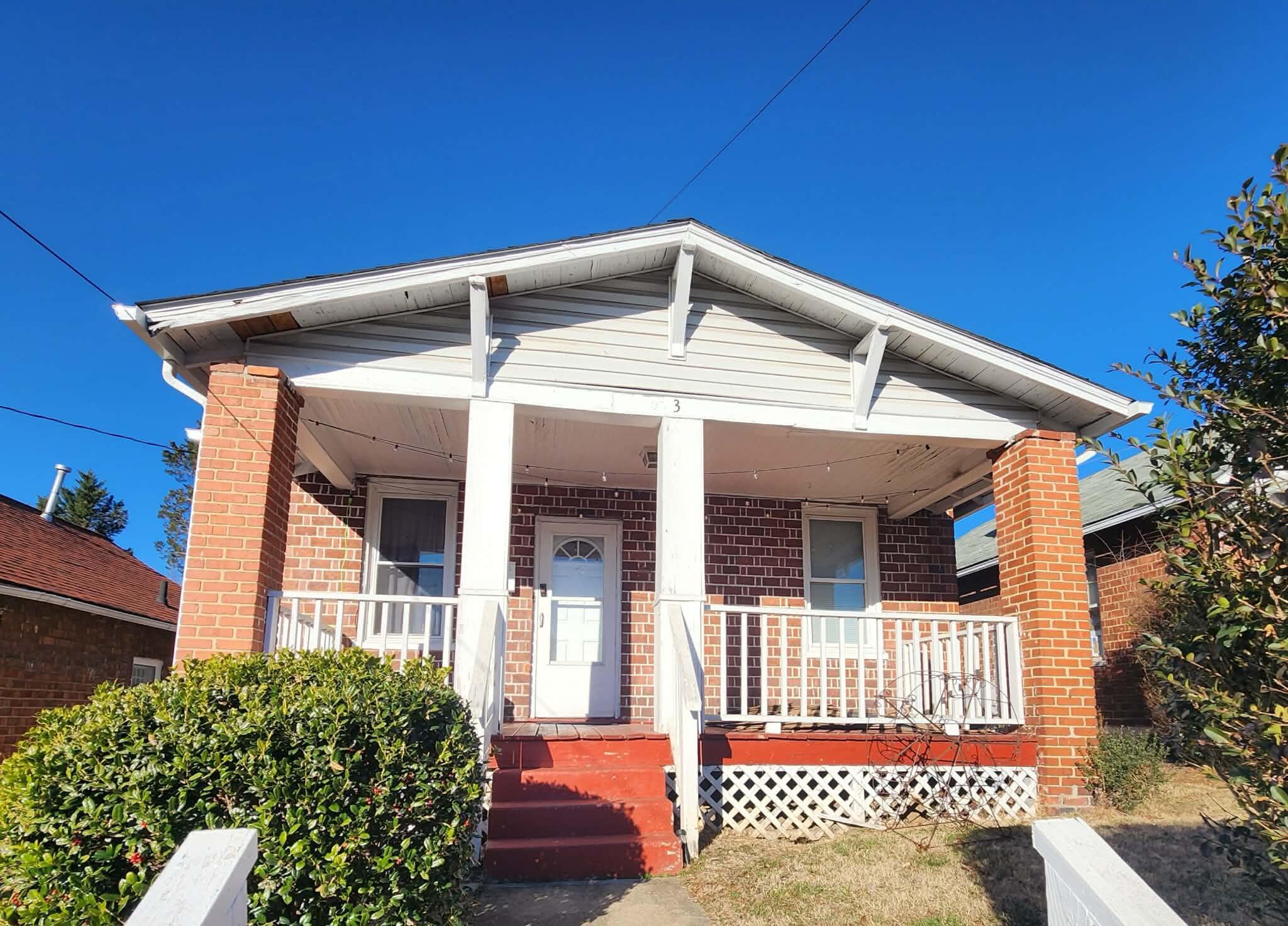 3 14th Street Southwest Roanoke, VA 24016 - Photo 4 of 4 Front3