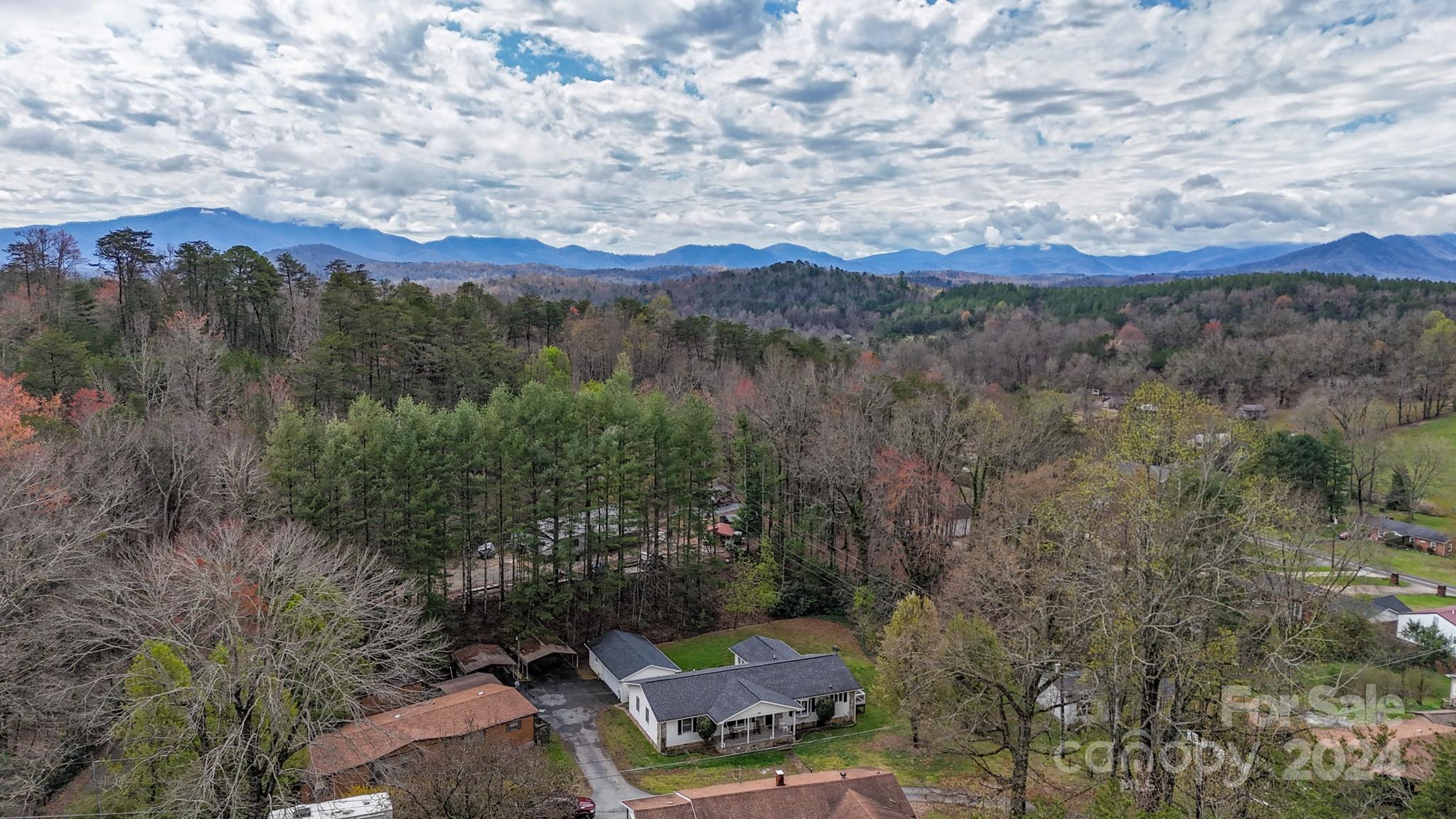 100 Ebenezer Road Old Fort, NC 28762 - Photo 5 of 27 Gallery Image 5