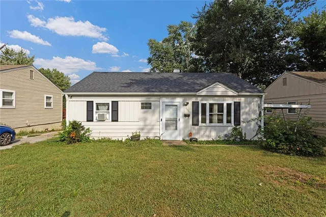 $135,000 | 2353 Englewood Court, Independence, MO 64052