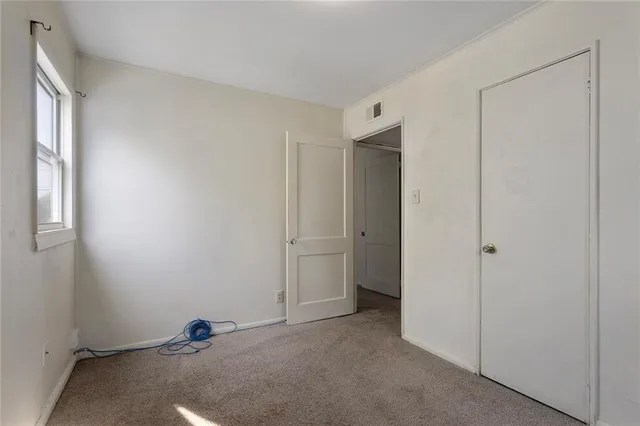 $135,000 | 2353 Englewood Court, Independence, MO 64052