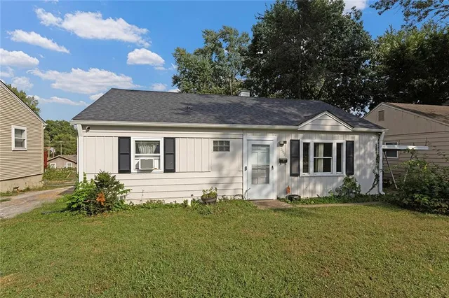 $135,000 | 2353 Englewood Court, Independence, MO 64052