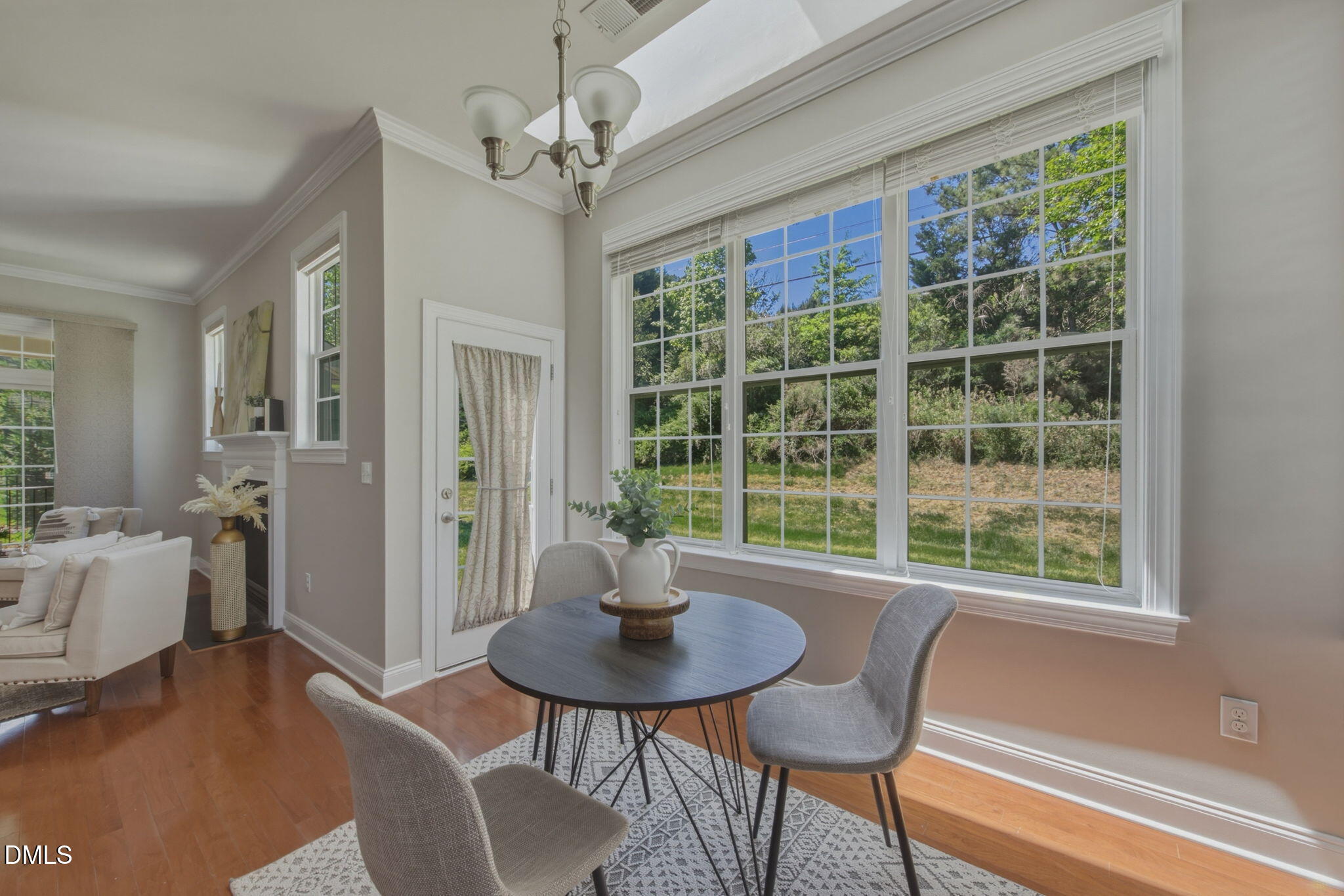 9805 Carlyle Hills Way Raleigh, NC 27560 - Photo 10 of 30 14-web-or-mls-9805 Carlyle Hills-2613