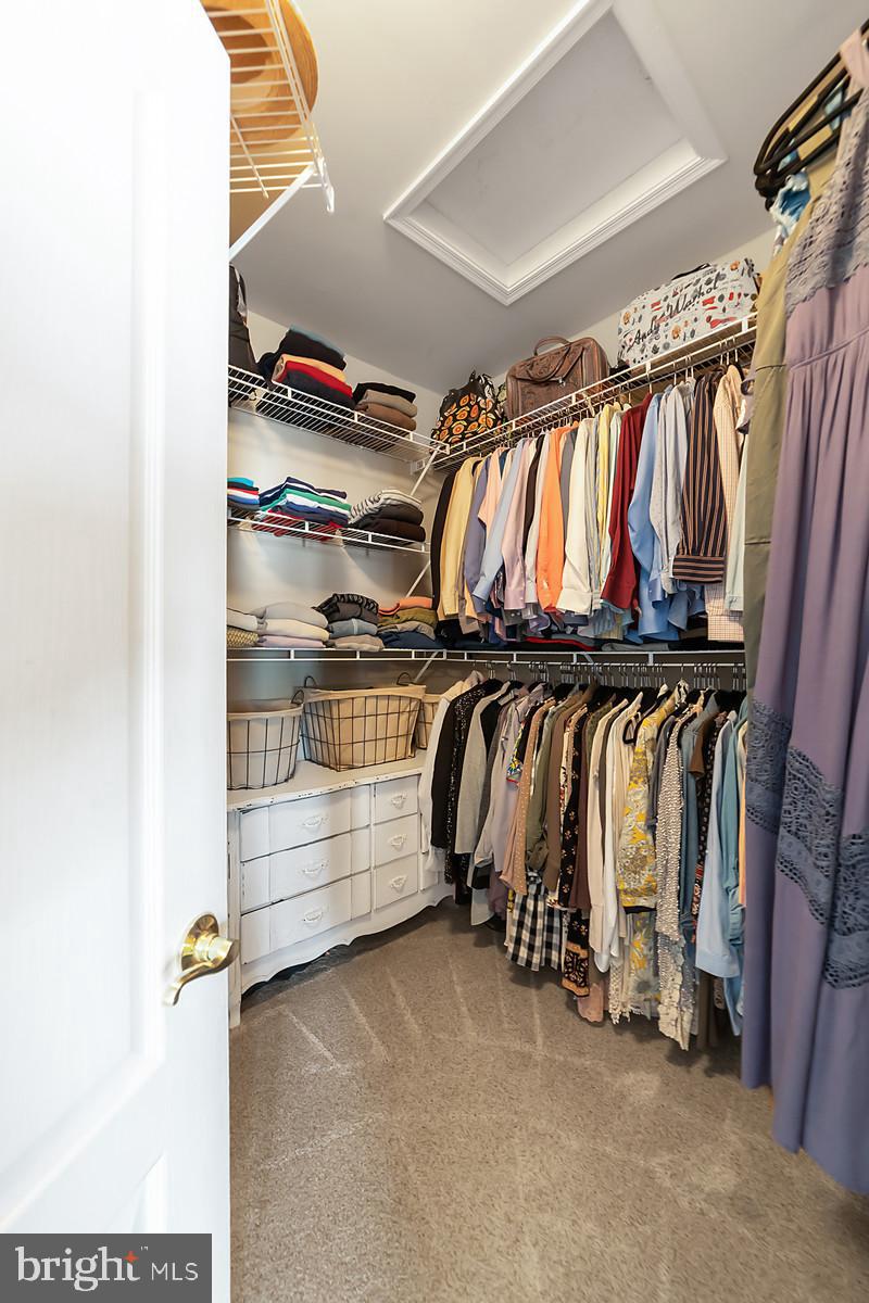 42427 Rockslide Terrace Brambleton, VA 20148 - Photo 37 of 54 Master Bedroom Walk-In Closet