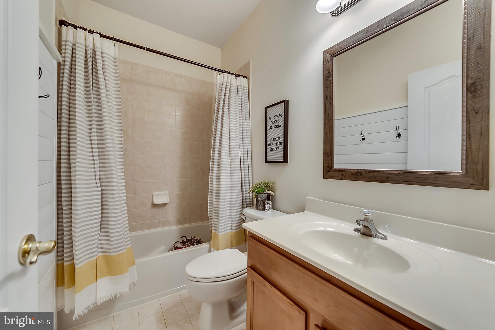42427 Rockslide Terrace Brambleton, VA 20148 - Photo 44 of 54 2nd Full Bathroom - Upper Level