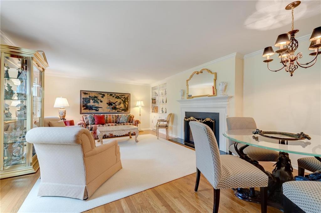 833 Elm Spring Road Pittsburgh, PA 15243 - Photo 3 of 25 Gallery Image 3