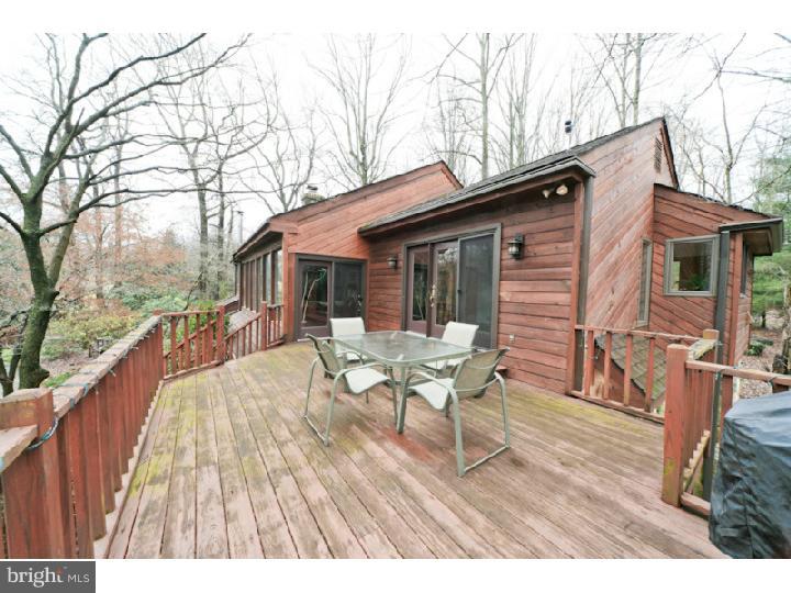 638 Woodbine Road West Chester, PA 19382 - Photo 17 of 20 Deck