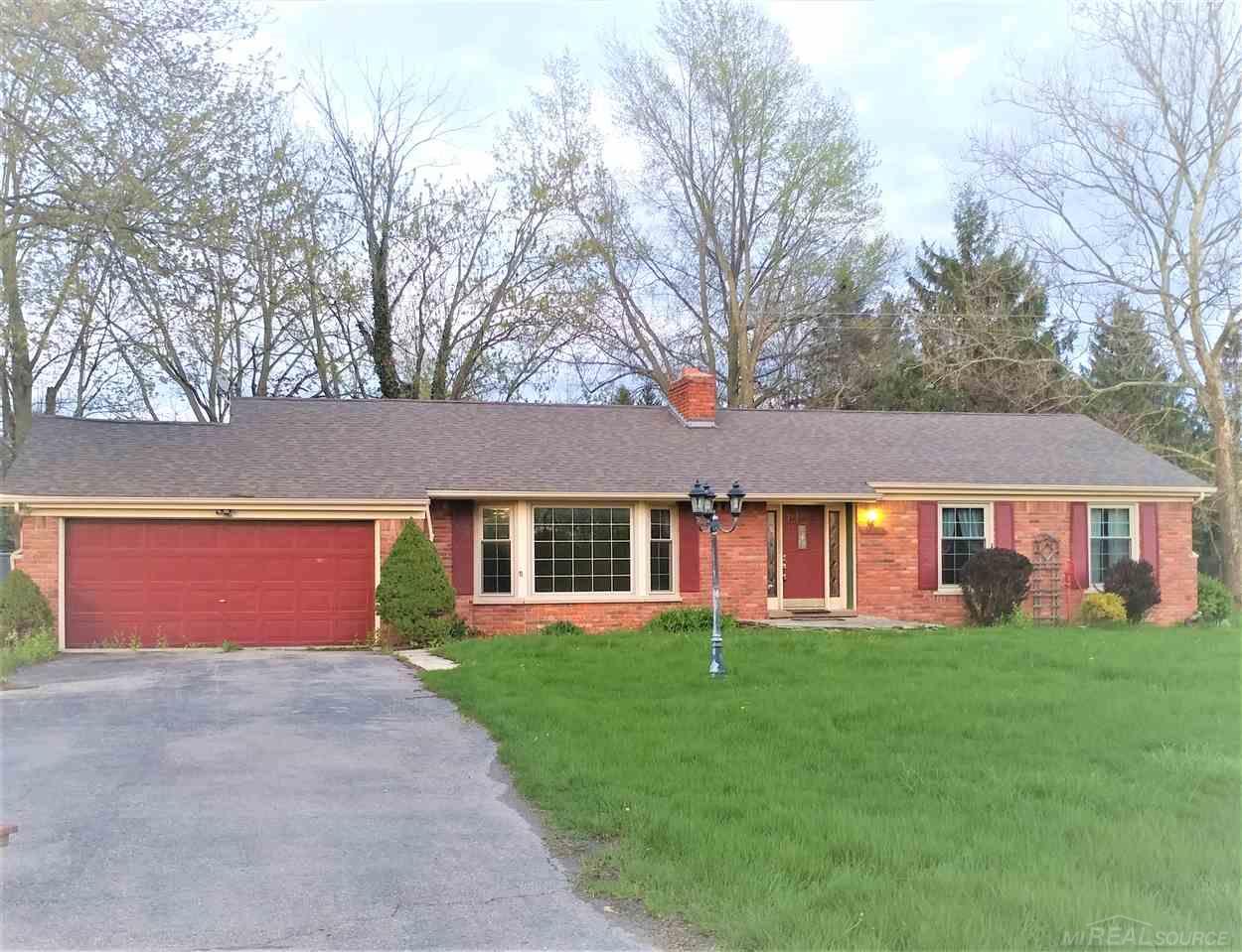 65100 Romeo Plank Road Ray, MI 48096 - Photo 1 of 23