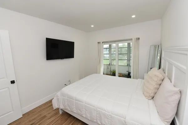 $1,500 | 112 Salisbury East, Unit E, West Palm Beach, FL 33417