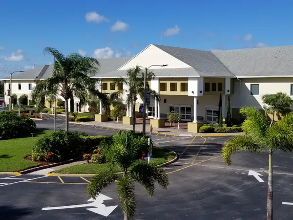 $1,500 | 112 Salisbury East, Unit E, West Palm Beach, FL 33417
