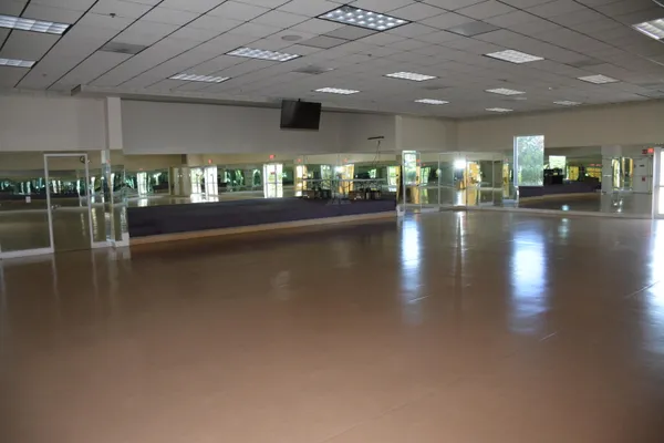 $1,500 | 112 Salisbury East, Unit E, West Palm Beach, FL 33417