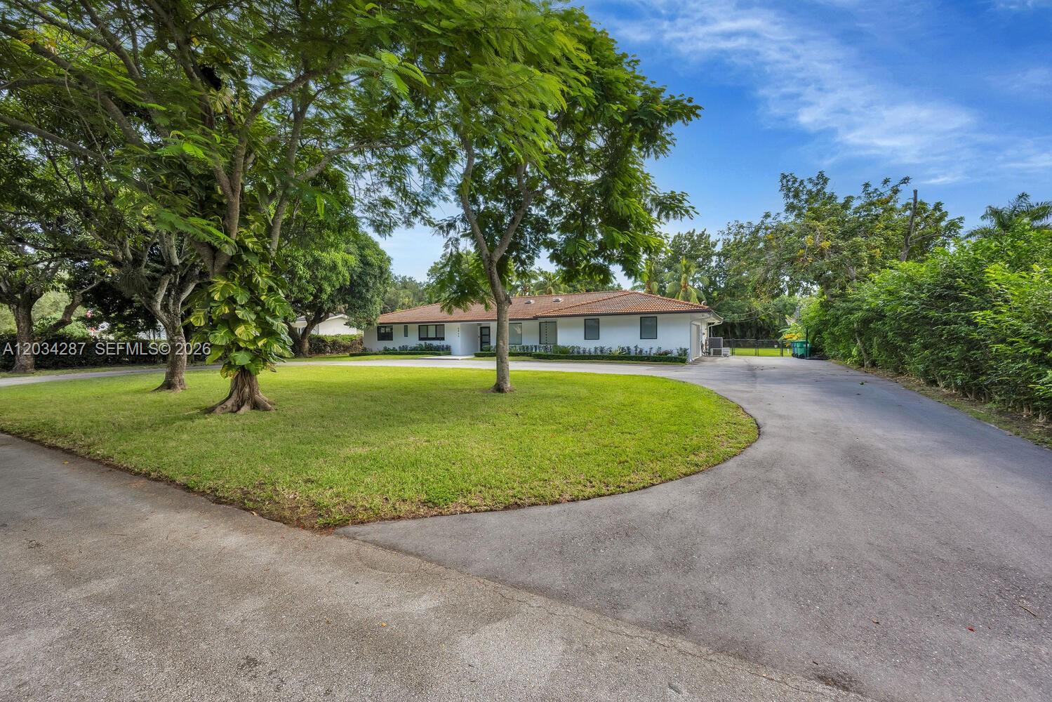 6860 Southwest 99th Terrace Pinecrest, FL 33156 - Photo 45 of 46