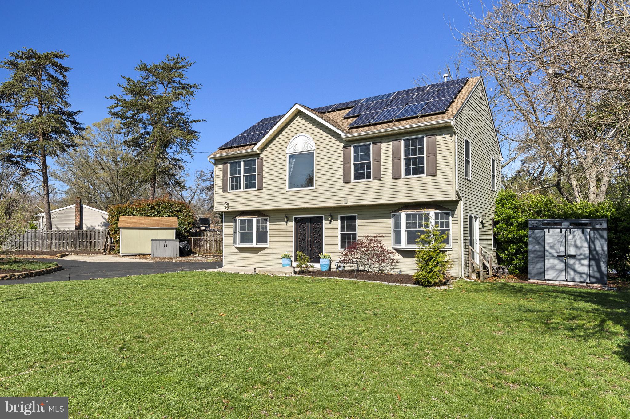 329 Maple Road Mount Laurel, NJ 08054 - Photo 2 of 38