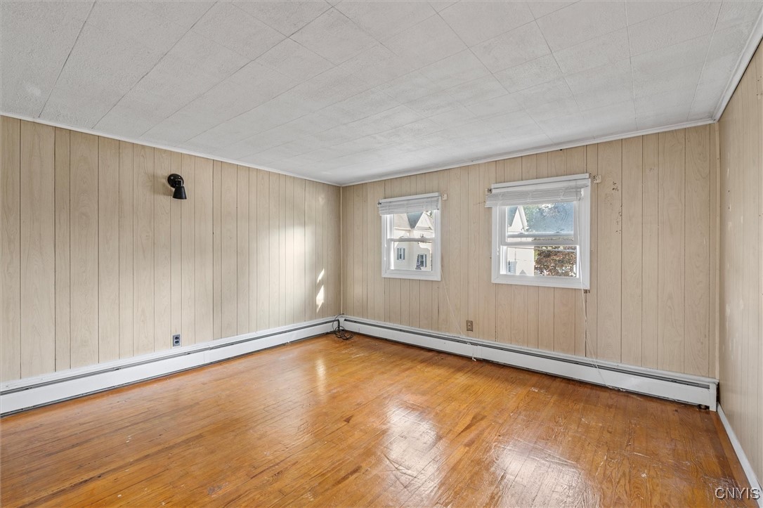 21 Union Street Auburn, NY 13021 - Photo 24 of 45 Bedroom 1