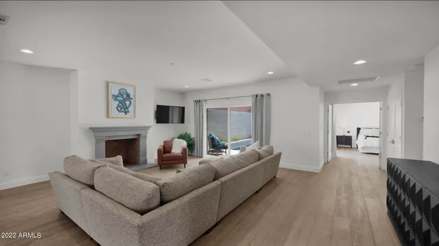 $7,500 | 8144 East VÃa De Viva, Scottsdale, AZ 85258